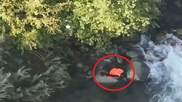 Alleged terrorist jumps into river while trying to escape from being caught